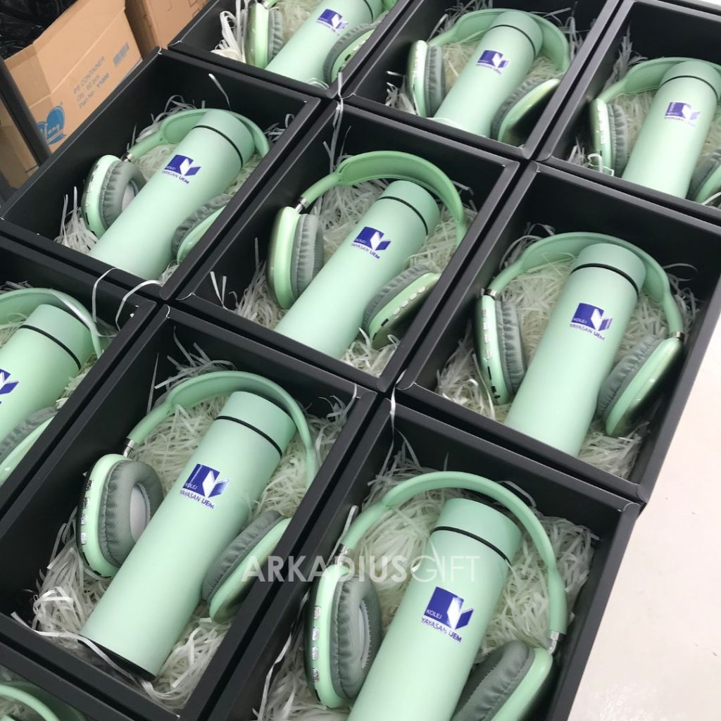 KYUEM CORPORATE GIFT