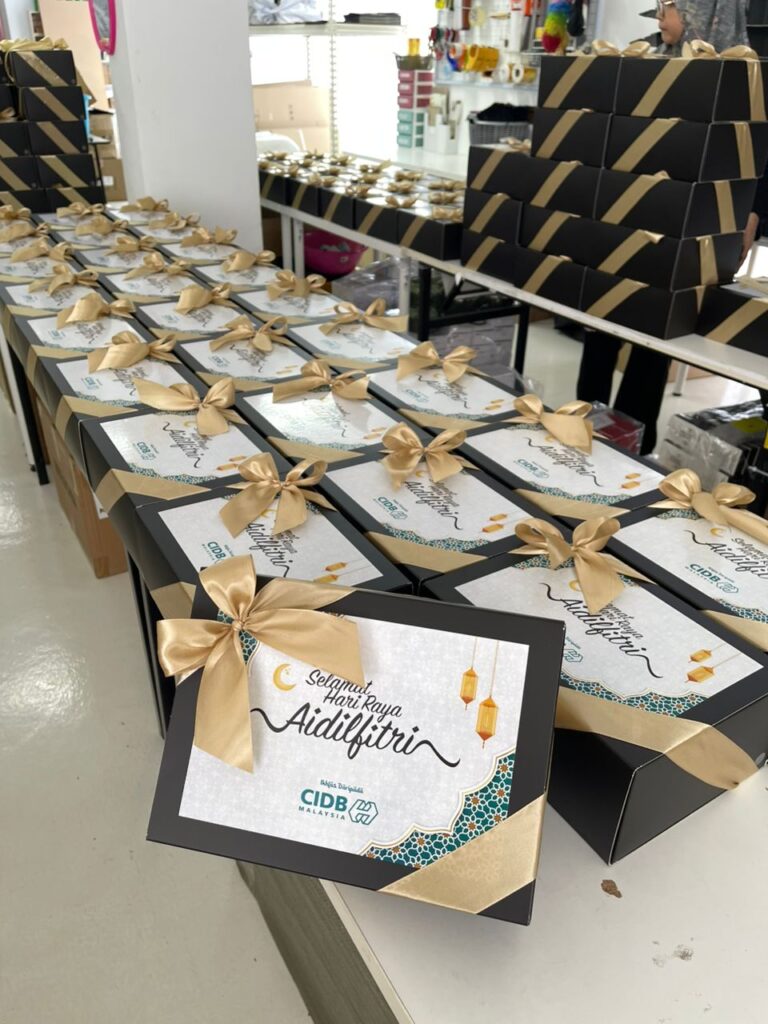 RAYA CORPORATE GIFTS